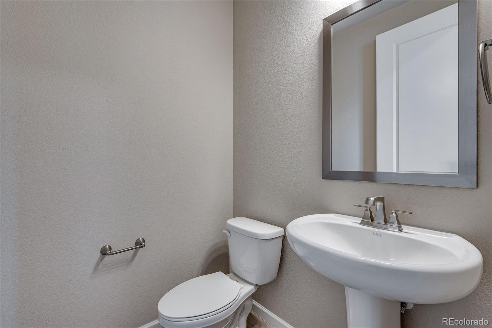 16744 W 93rd Place