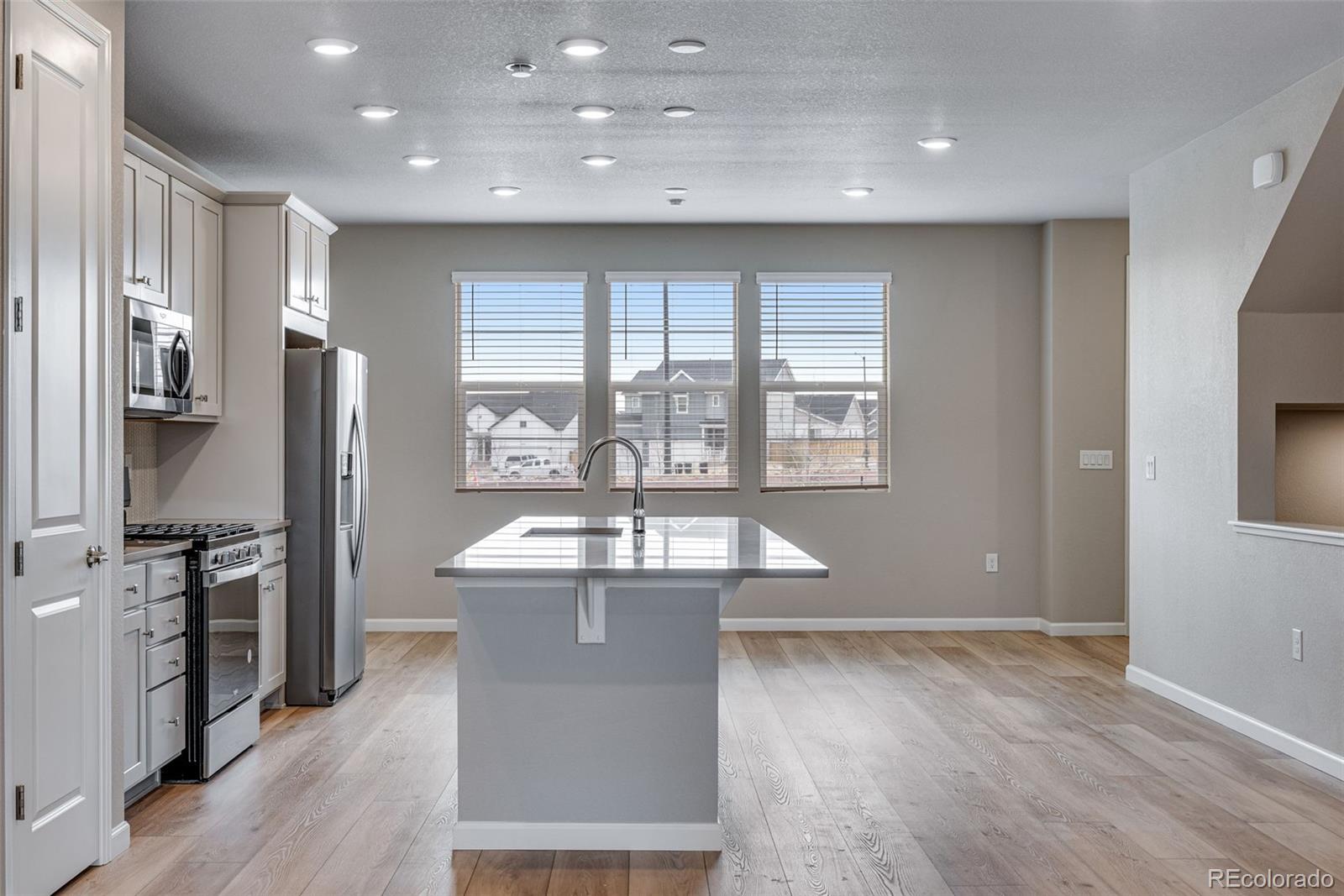 16744 W 93rd Place
