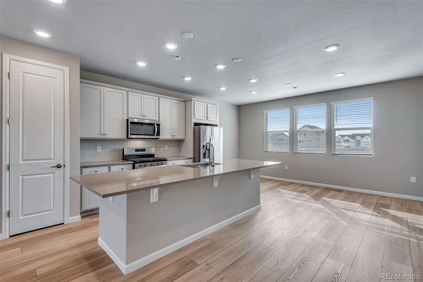 16744 W 93rd Place