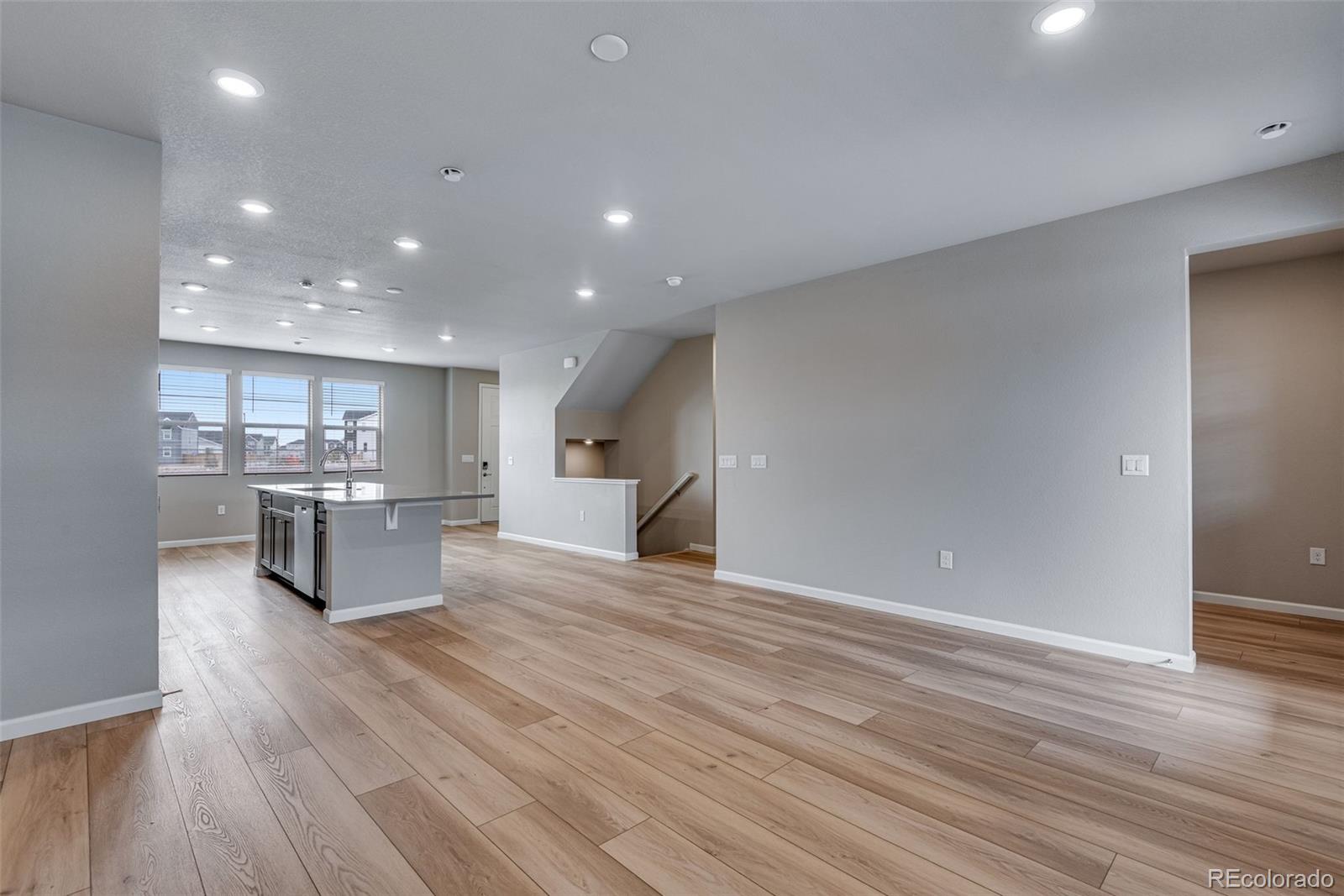 16744 W 93rd Place