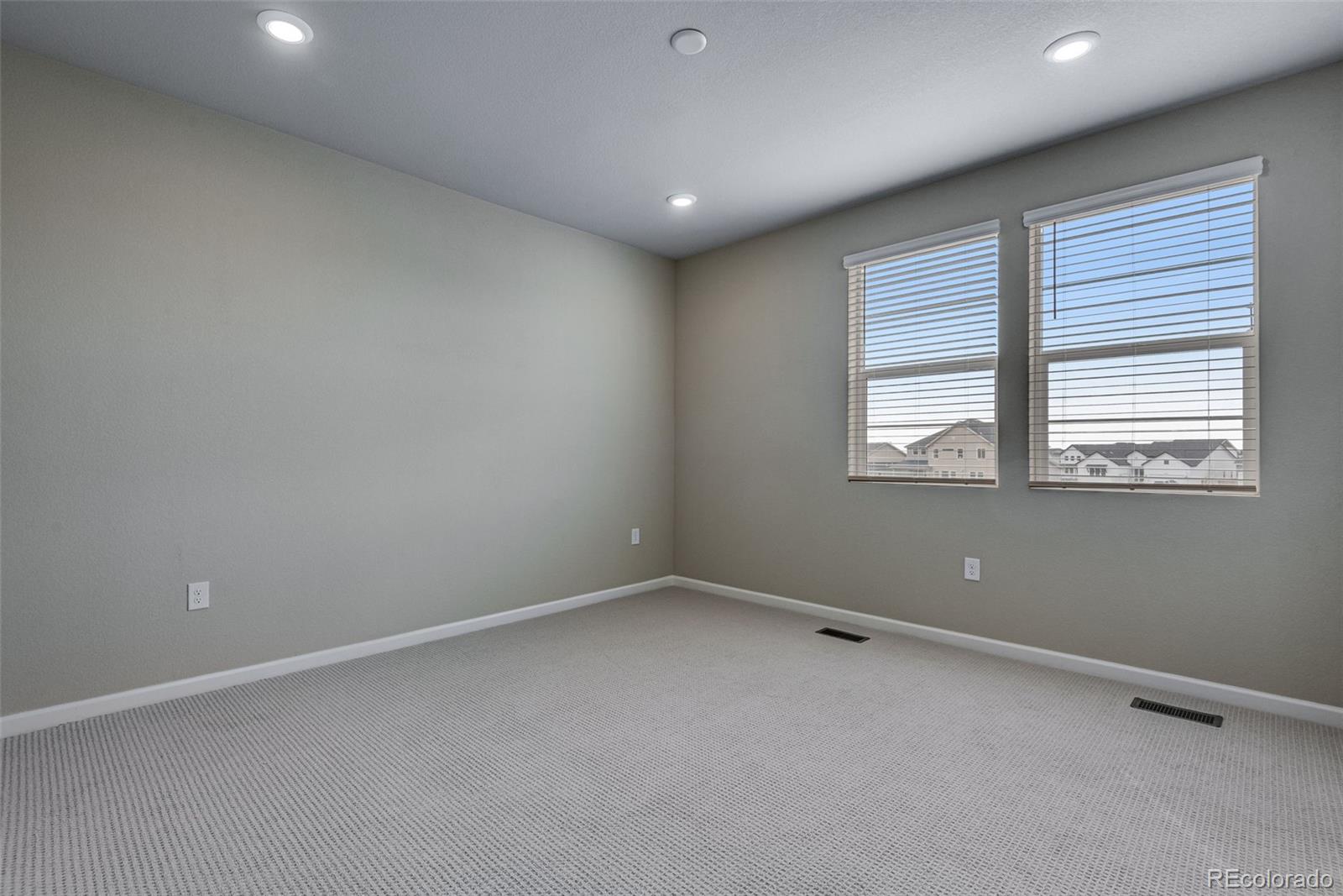 16744 W 93rd Place