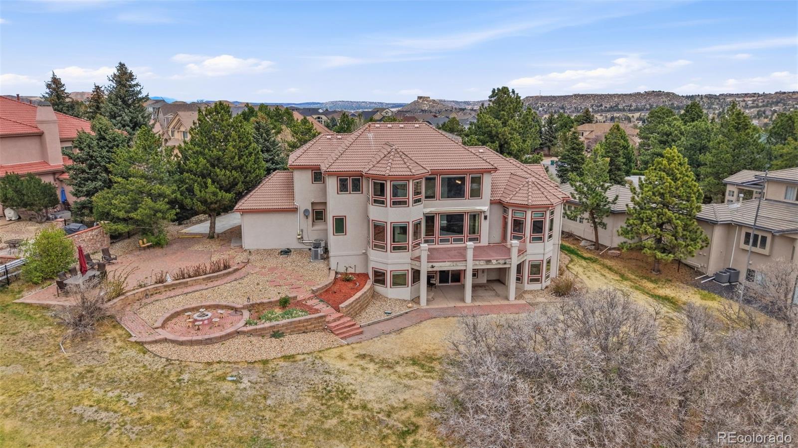 2131 Kahala Circle