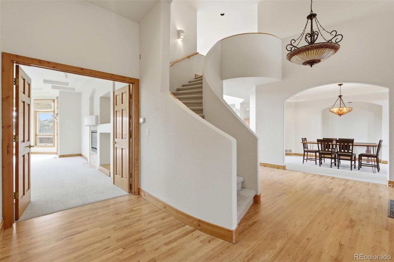 2131 Kahala Circle