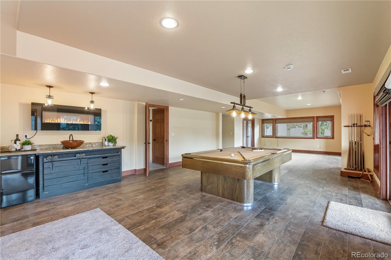 2131 Kahala Circle