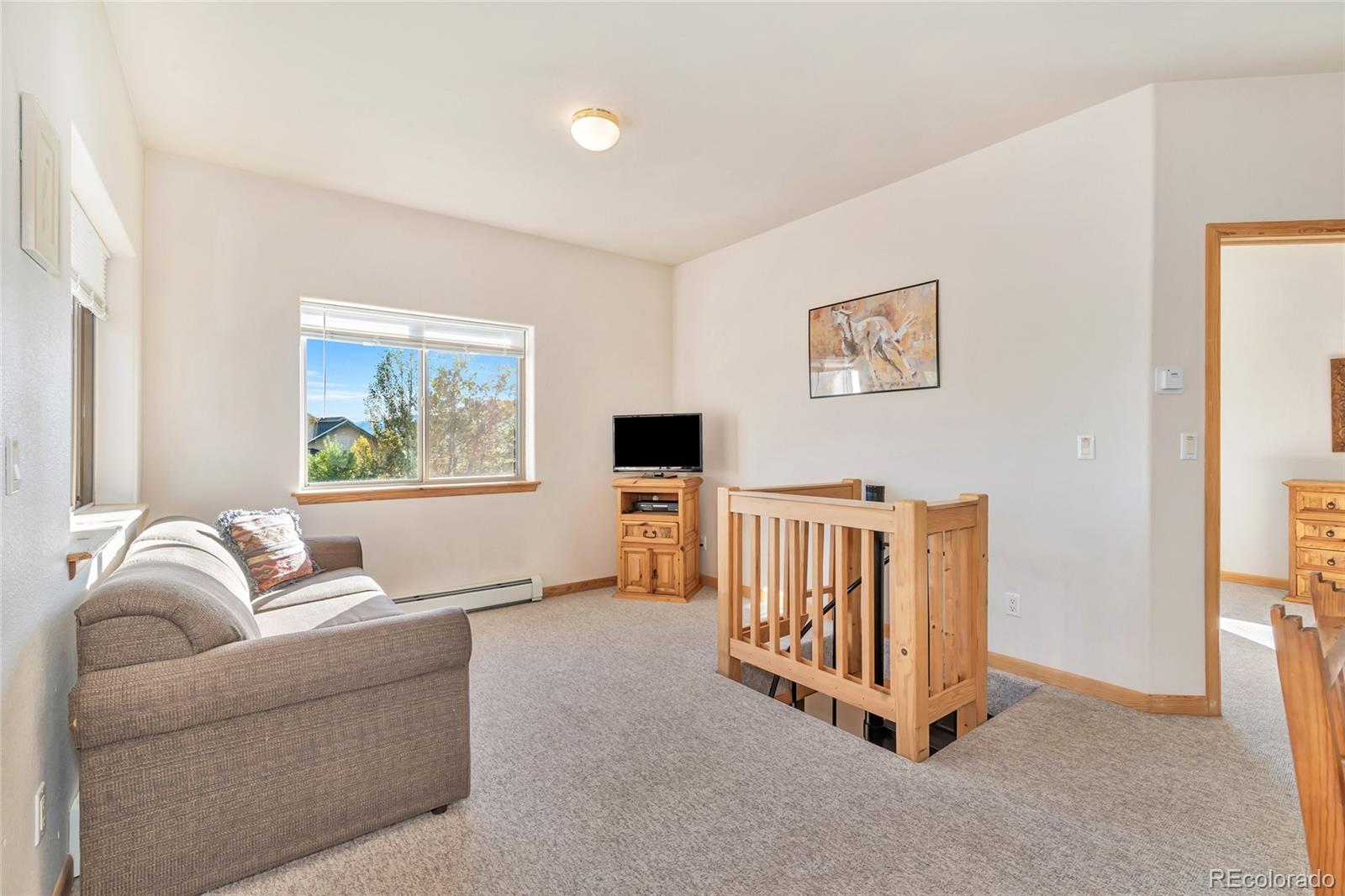 105 Hillside Drive