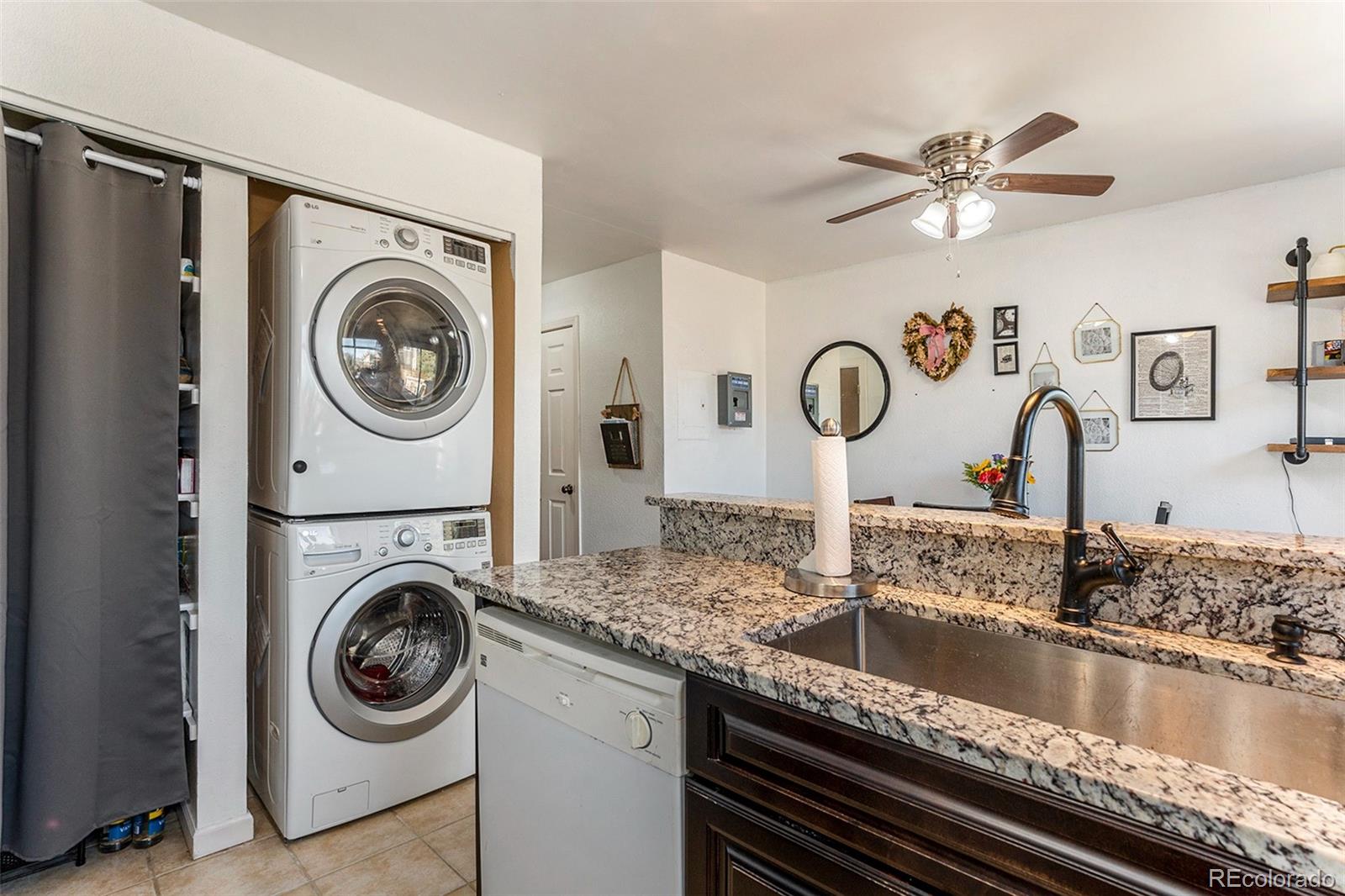 1120 S Waco Street Unit: E
