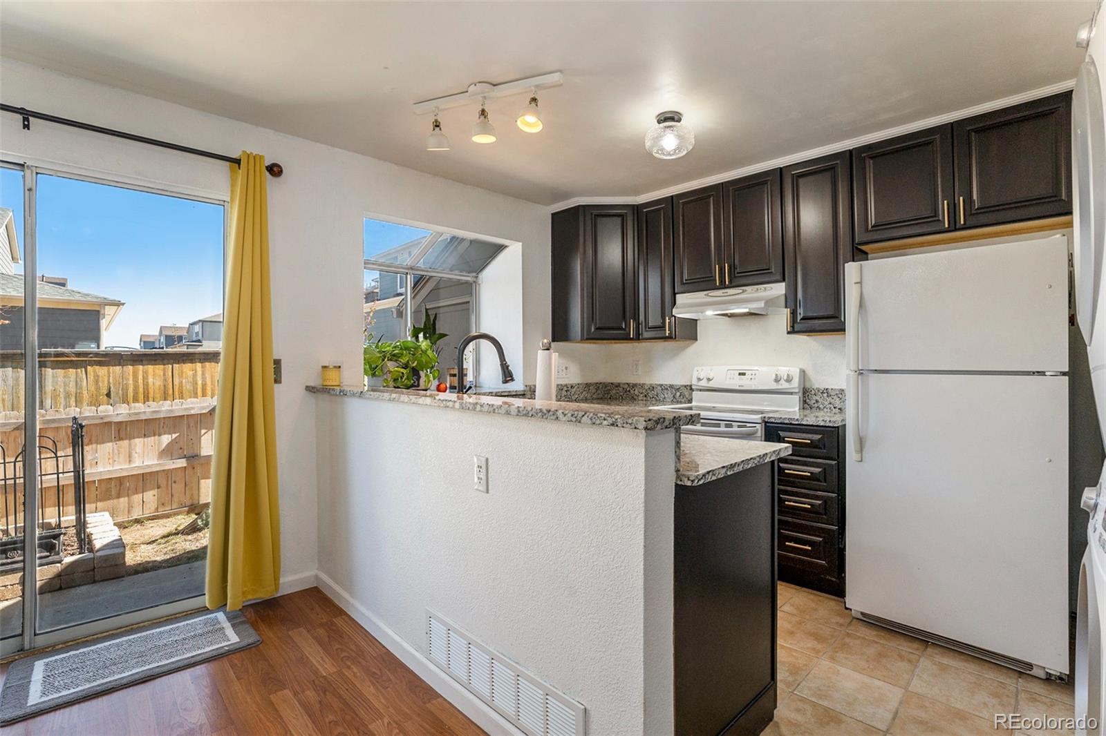 1120 S Waco Street Unit: E