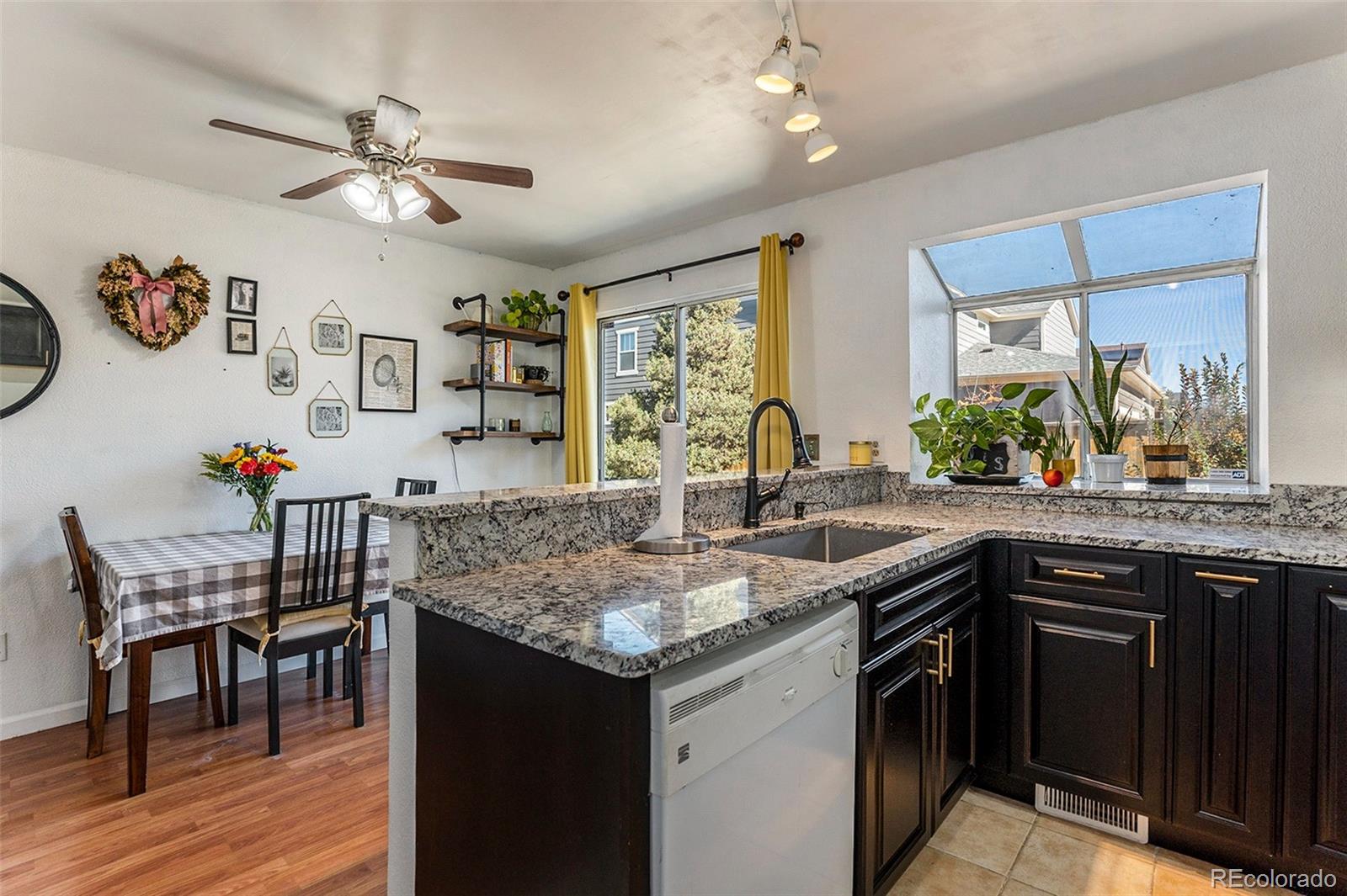 1120 S Waco Street Unit: E