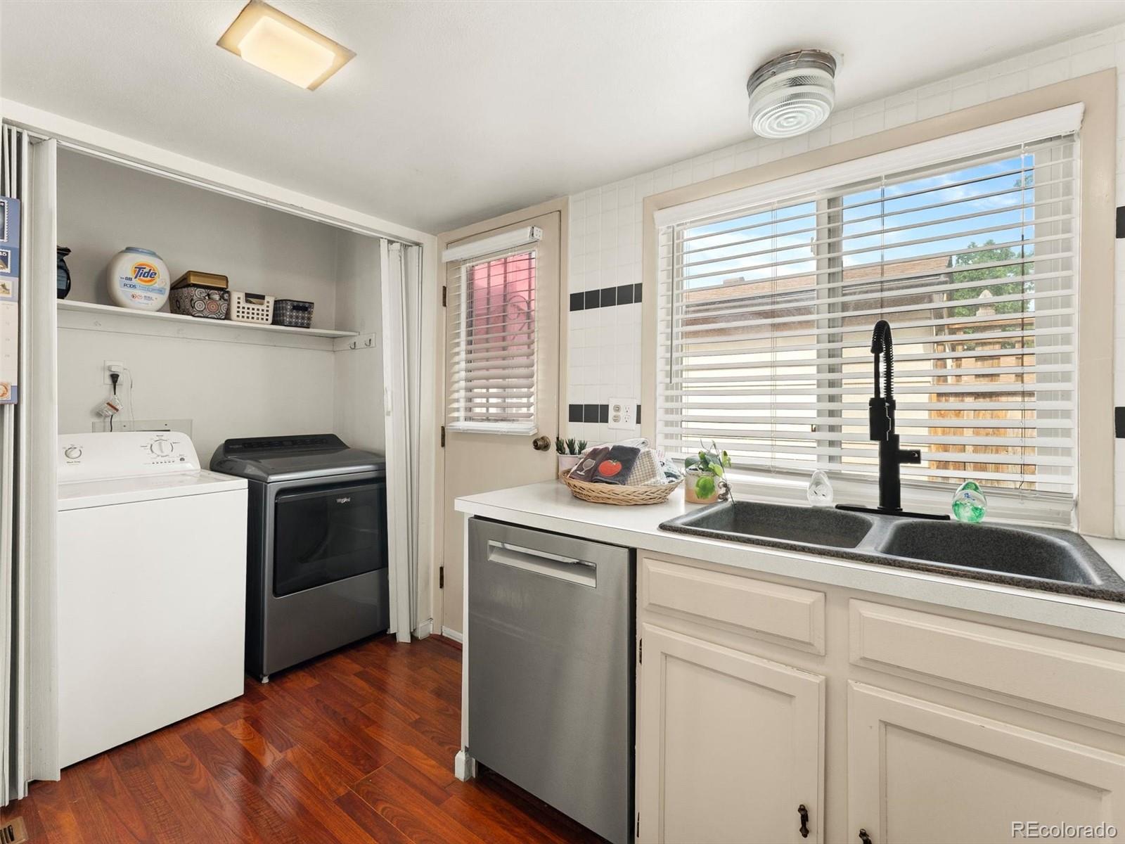 16056 E Ithaca Place