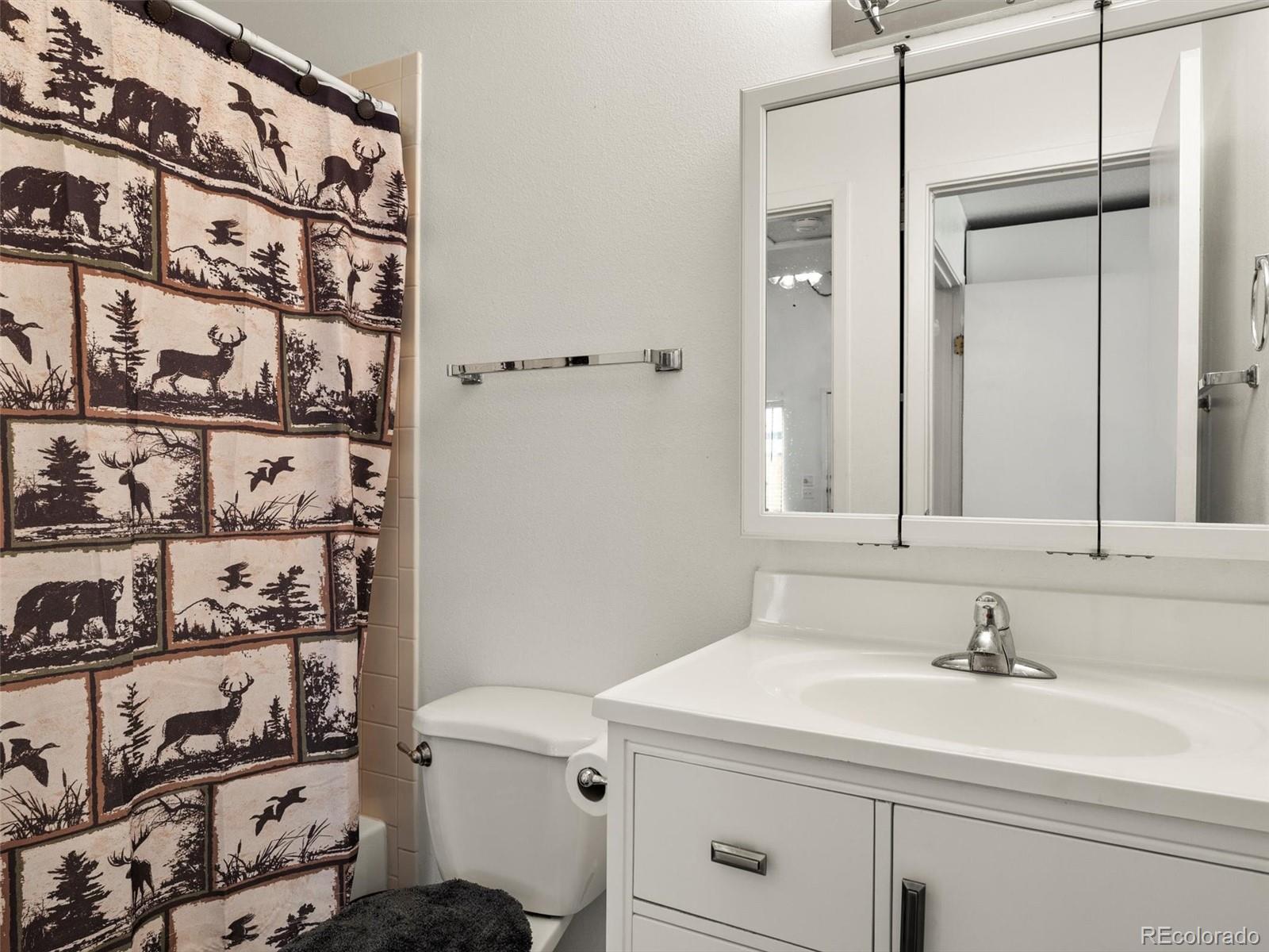 16056 E Ithaca Place