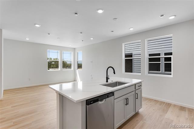1422 Hudson Place