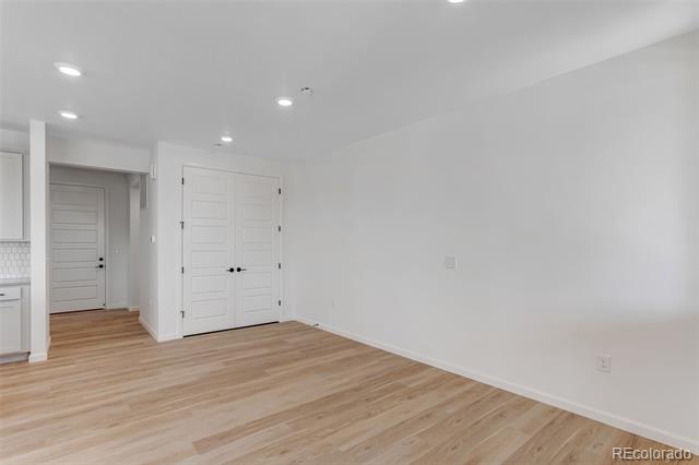 1422 Hudson Place