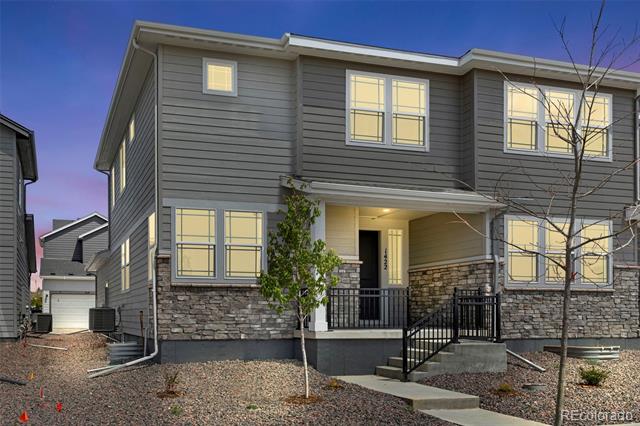 1422 Hudson Place