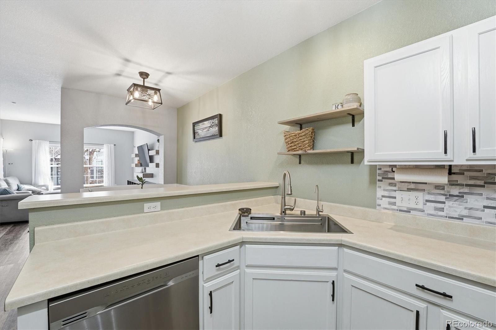 1484 Thunder Butte Road