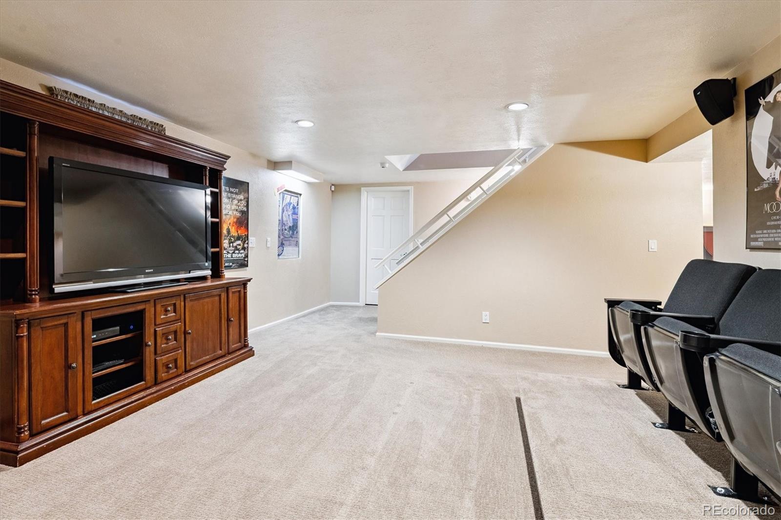 3756 E Phillips Circle