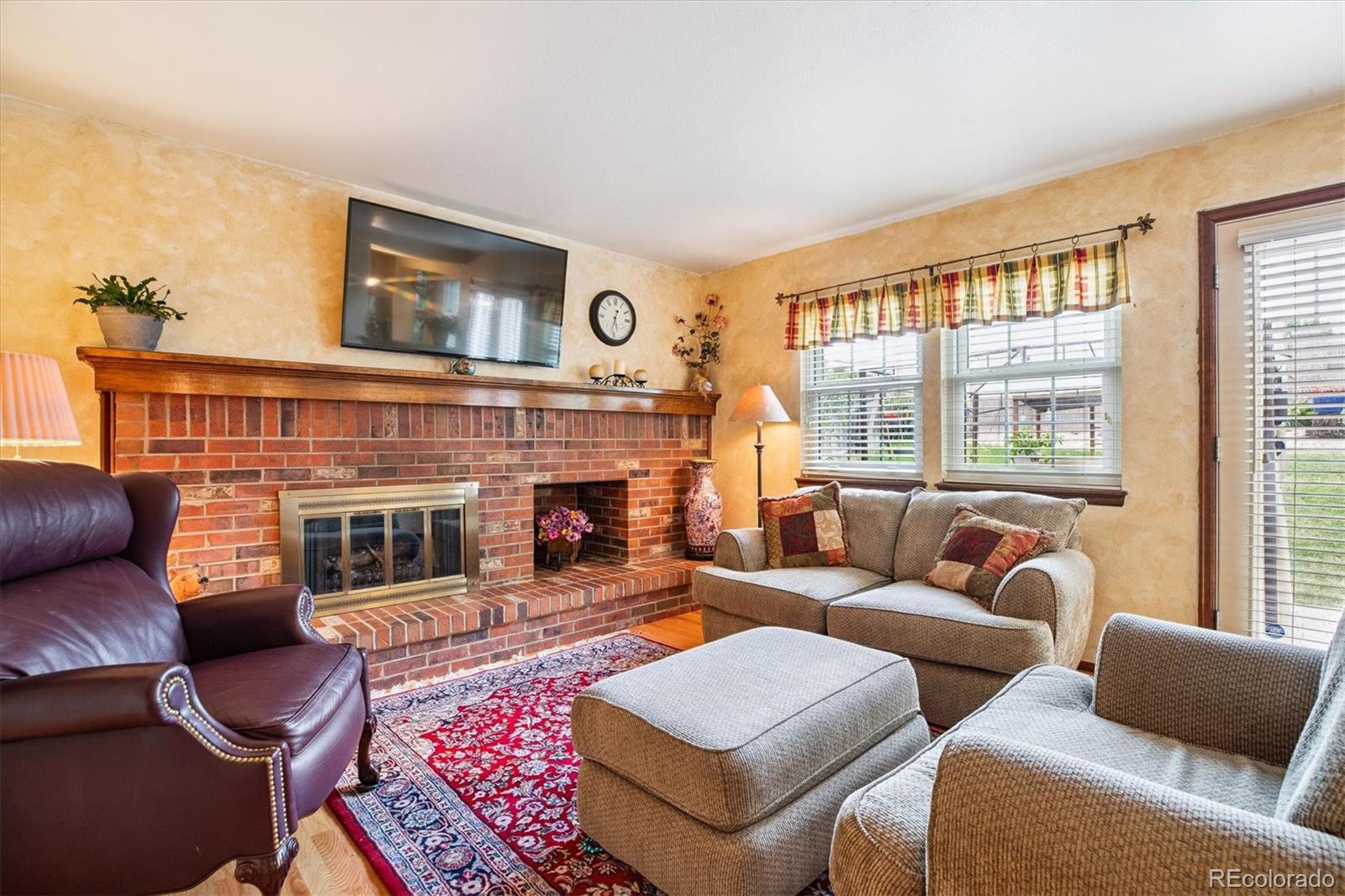 3756 E Phillips Circle