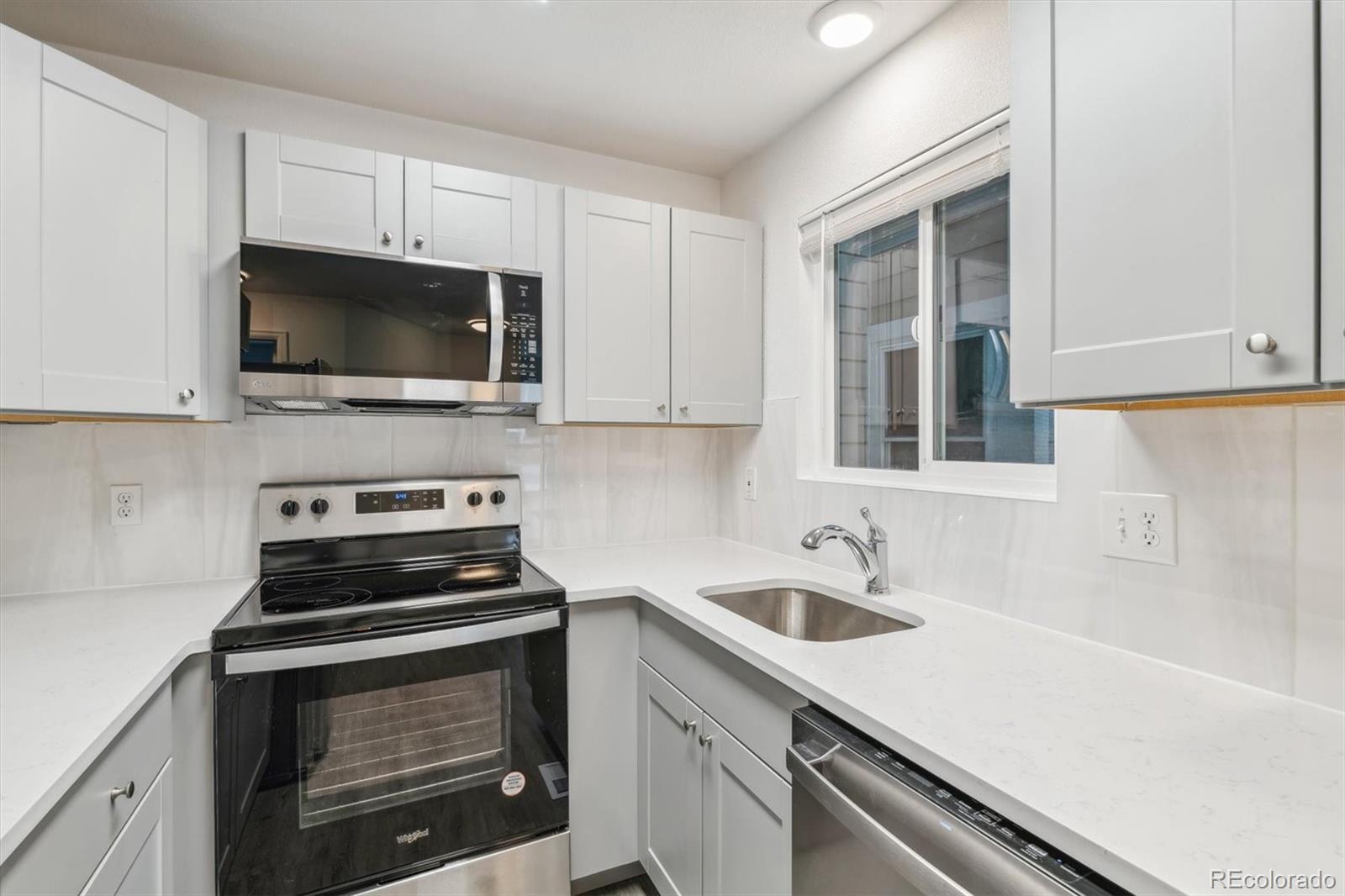 14581 E Ford Place Unit: 8