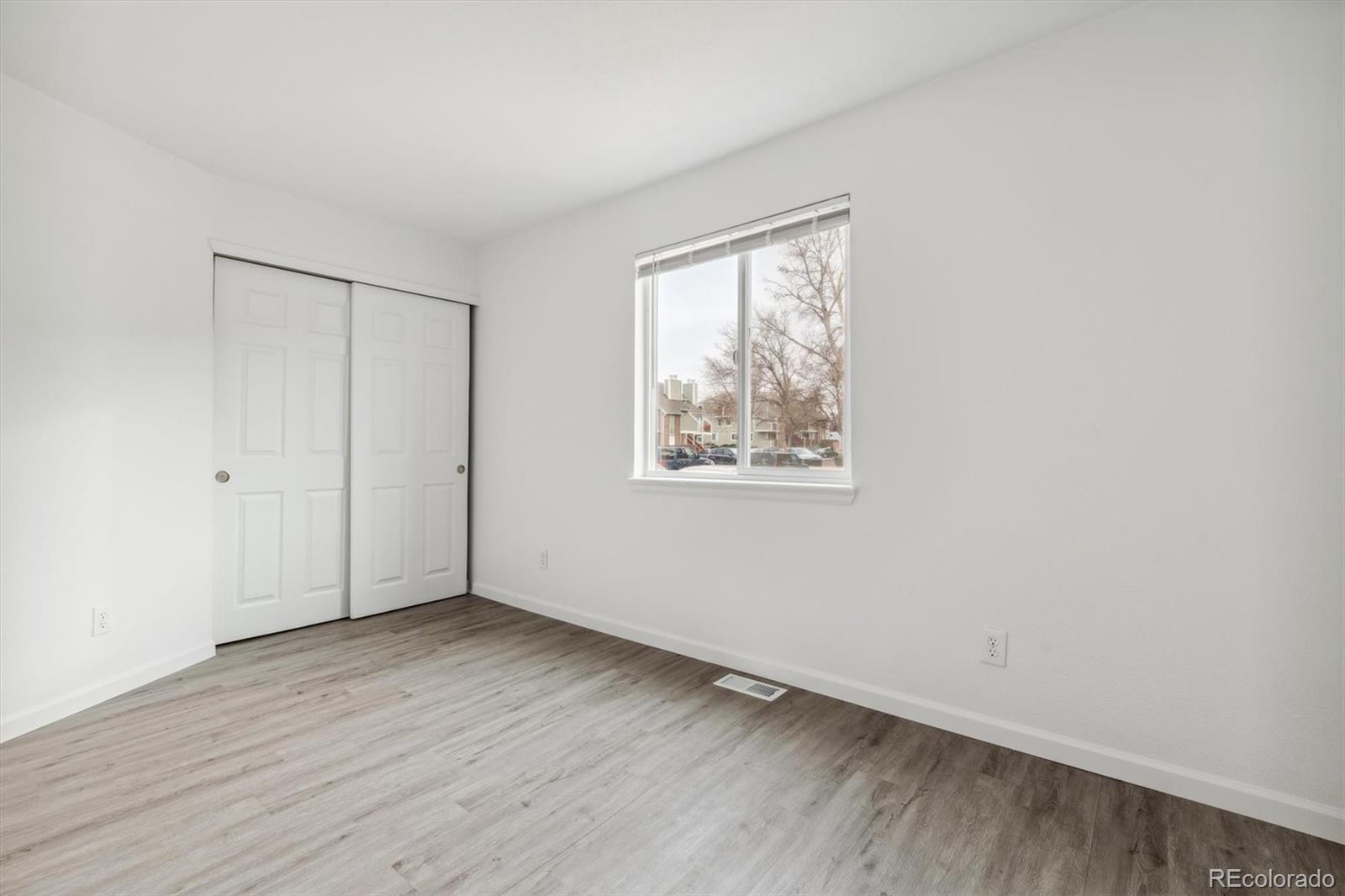 14581 E Ford Place Unit: 8