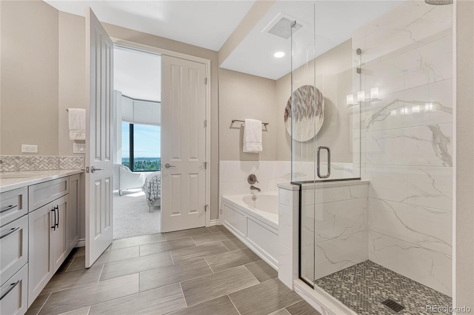 8100 E Union Avenue Unit: 1802