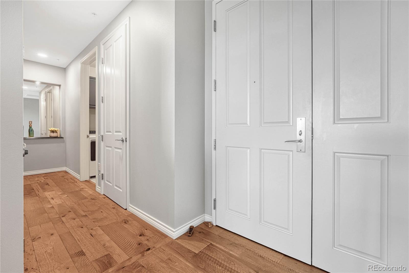 8100 E Union Avenue Unit: 1802
