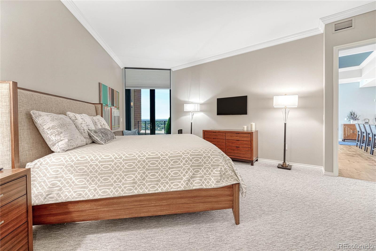 8100 E Union Avenue Unit: 1802