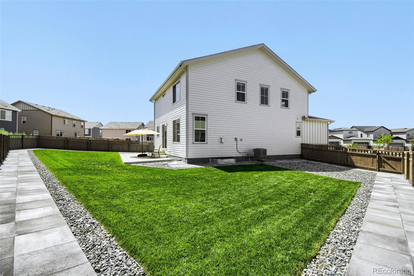 5764 N Jericho Way