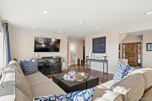5298 E Otero Circle