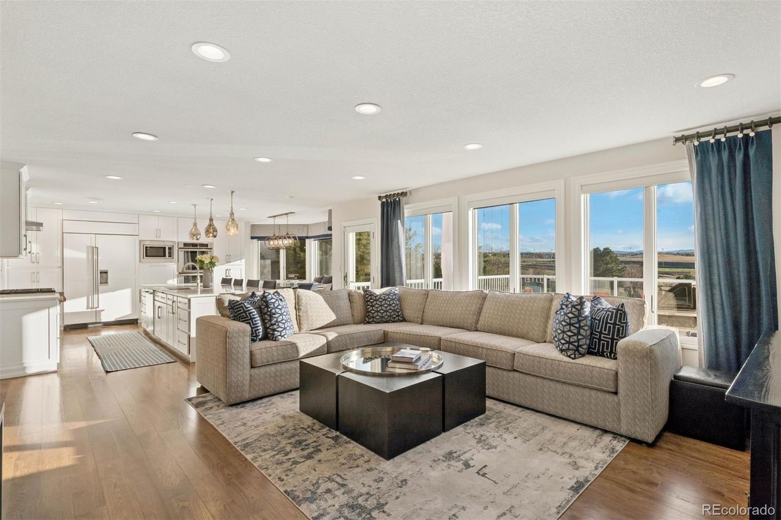 5298 E Otero Circle