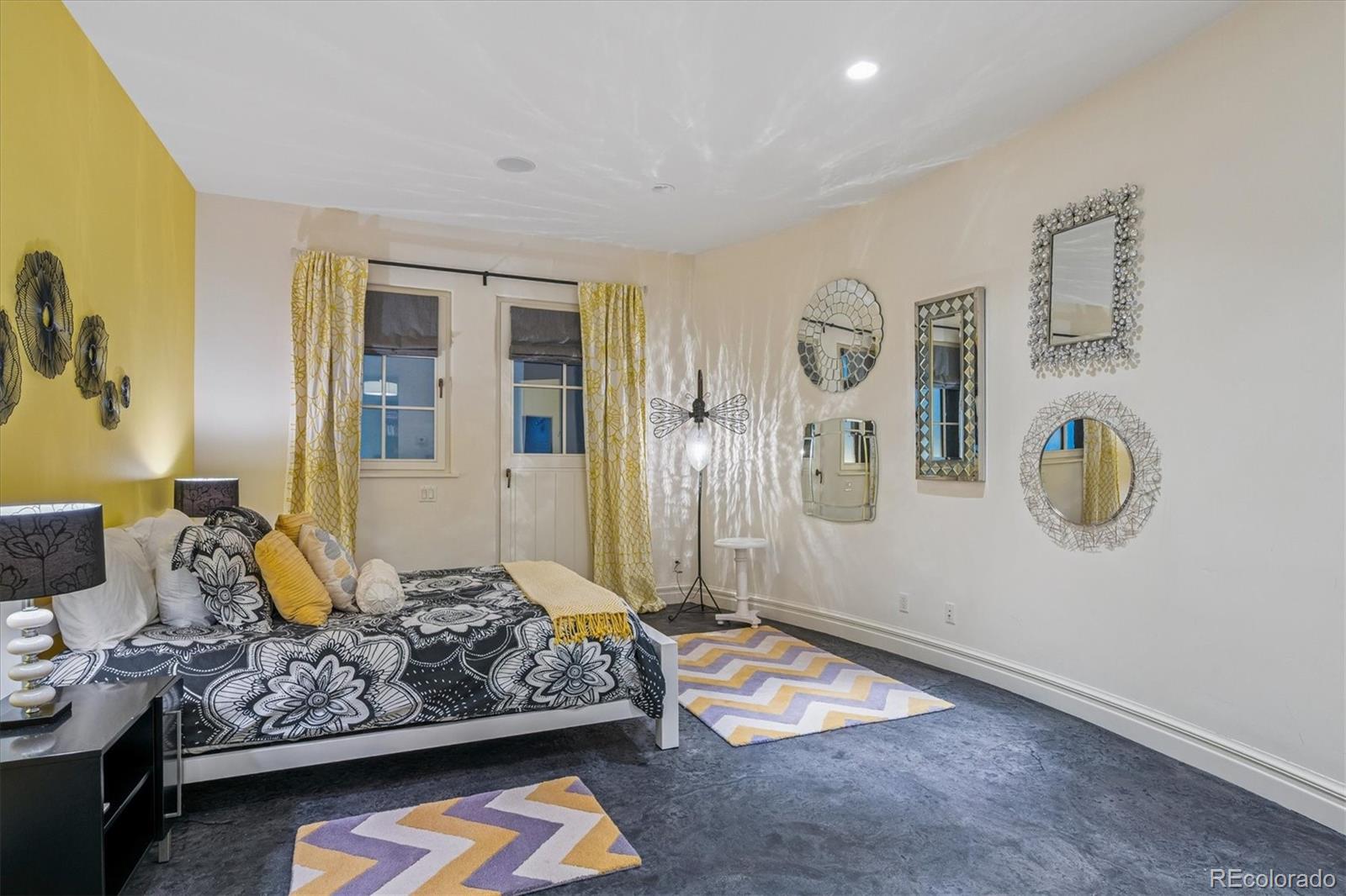 12 Lynn Road
