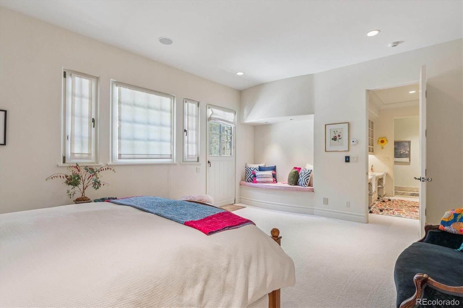 12 Lynn Road