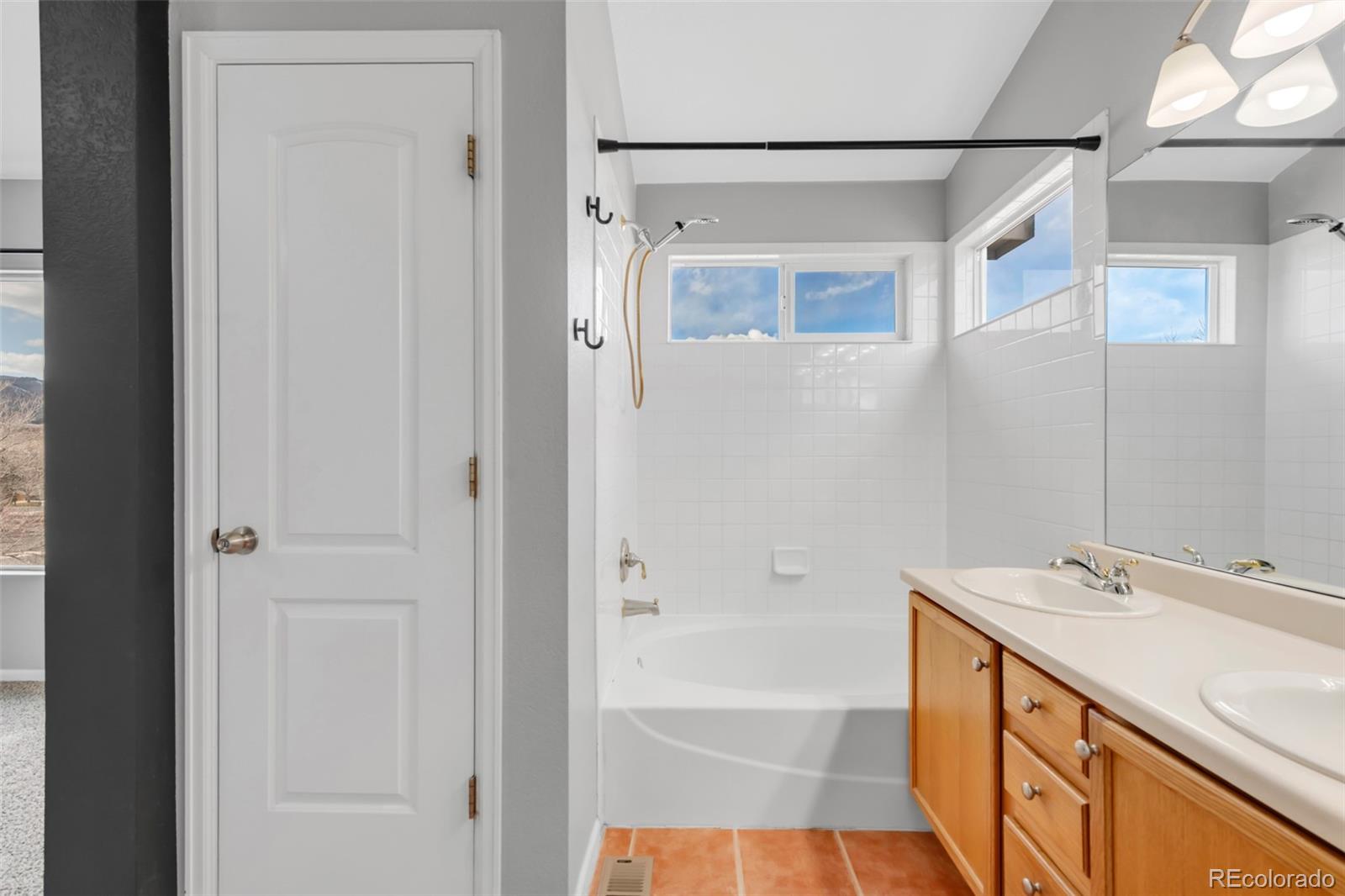 7685 Eagle Perch Court