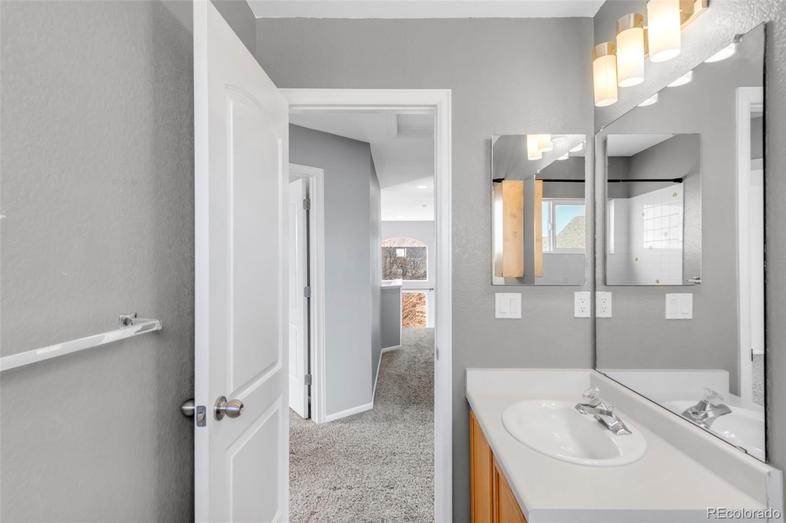 7685 Eagle Perch Court