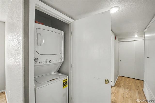 960 S Dawson Way Unit: 1