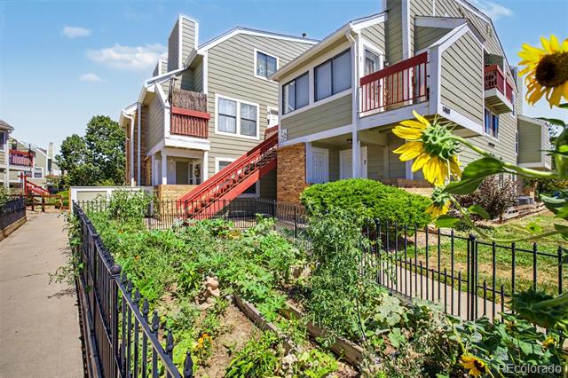 960 S Dawson Way Unit: 1