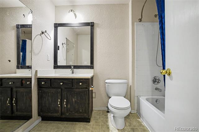 960 S Dawson Way Unit: 1