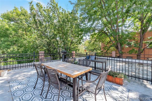 1375 N Williams Street Unit: 204