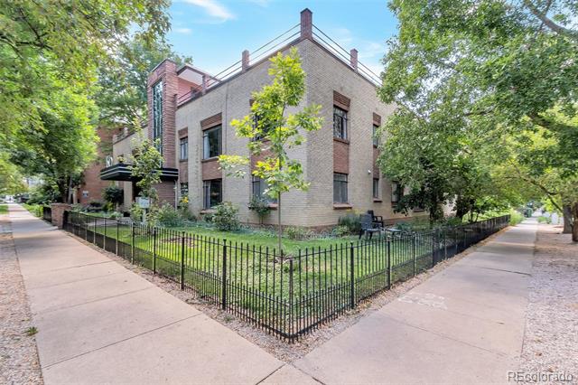 1375 N Williams Street Unit: 204