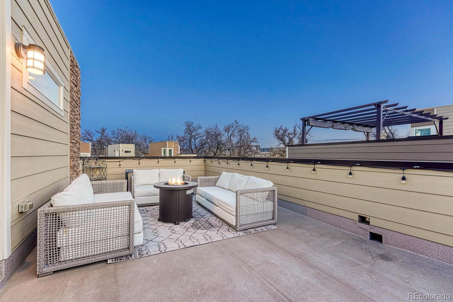 8338 Rivulet Point