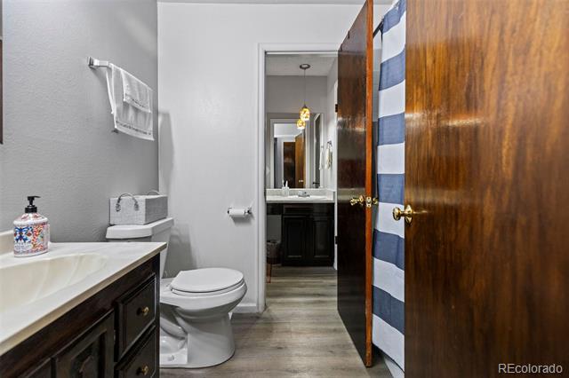 4520 E 112th Place