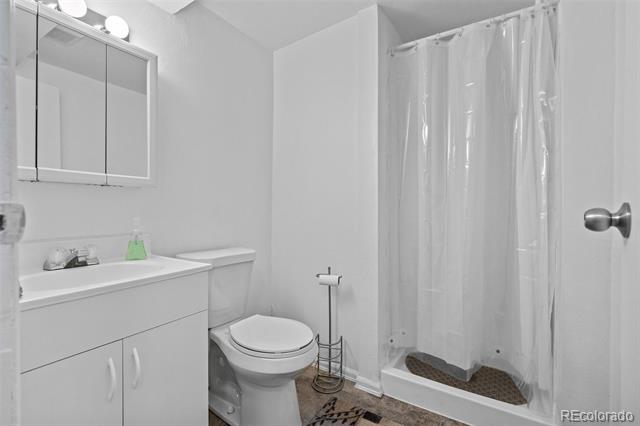 4520 E 112th Place