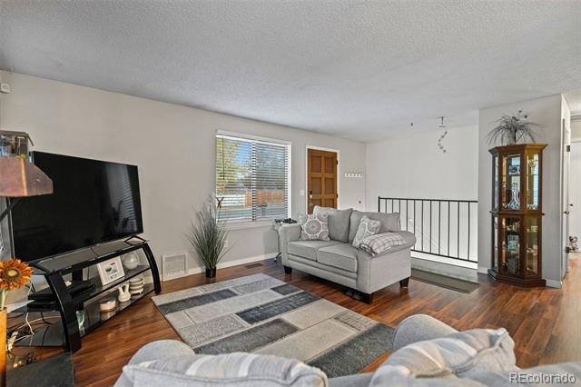 4520 E 112th Place