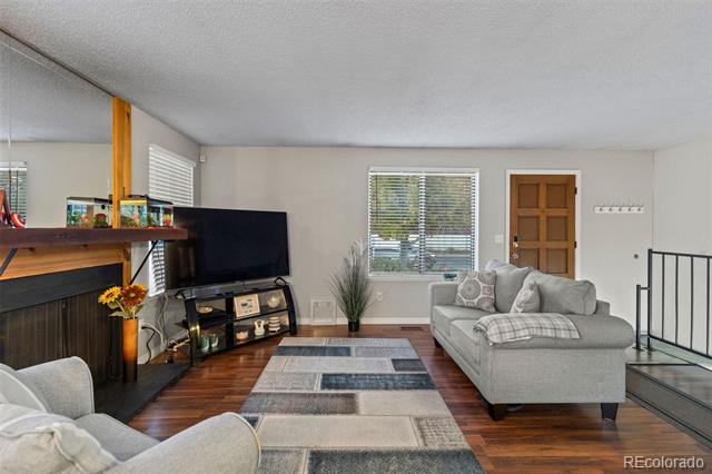4520 E 112th Place