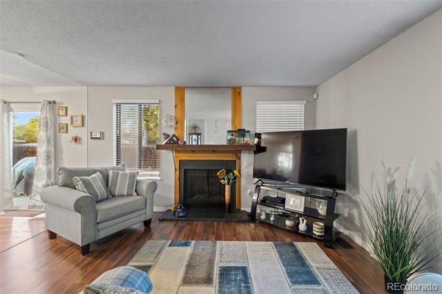 4520 E 112th Place