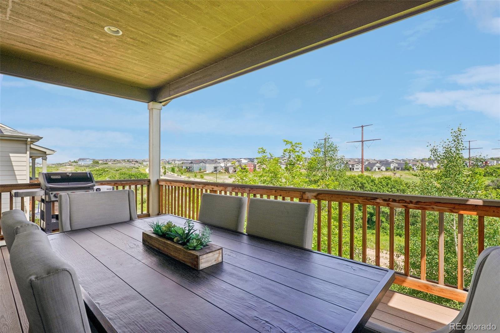 4438 Sidewinder Loop