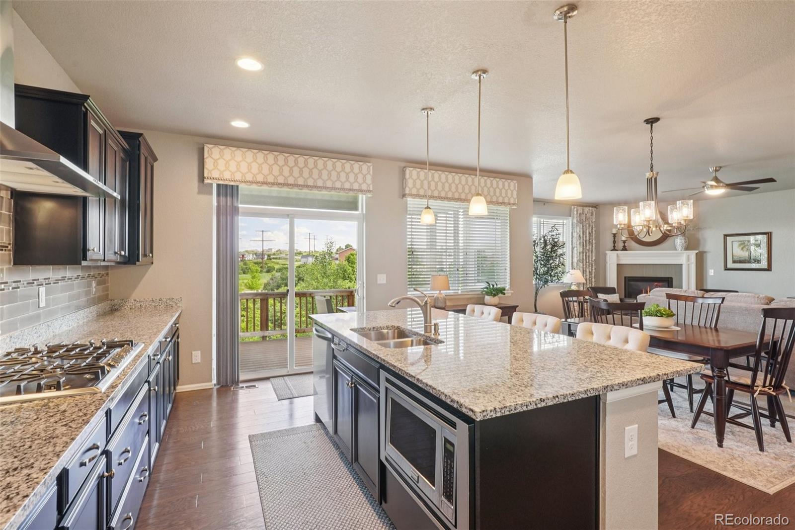 4438 Sidewinder Loop