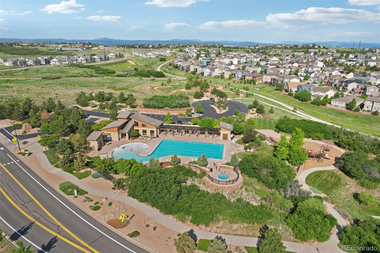 4438 Sidewinder Loop