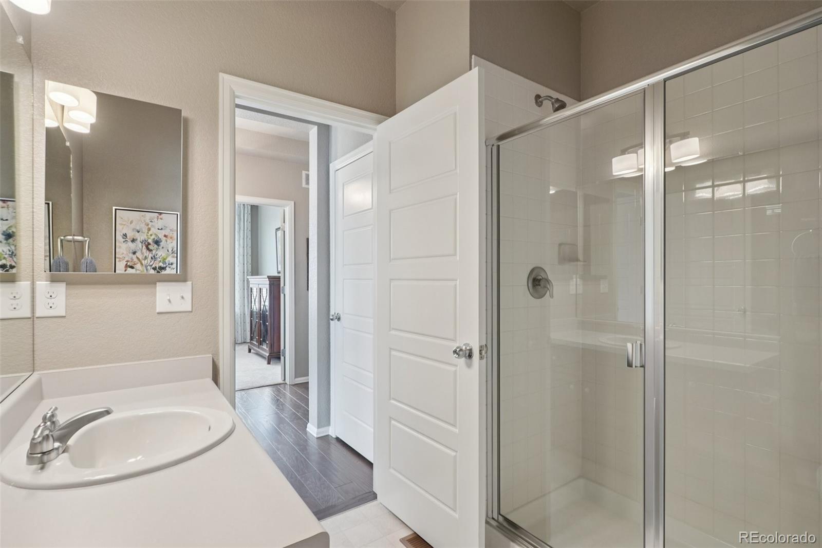 4438 Sidewinder Loop