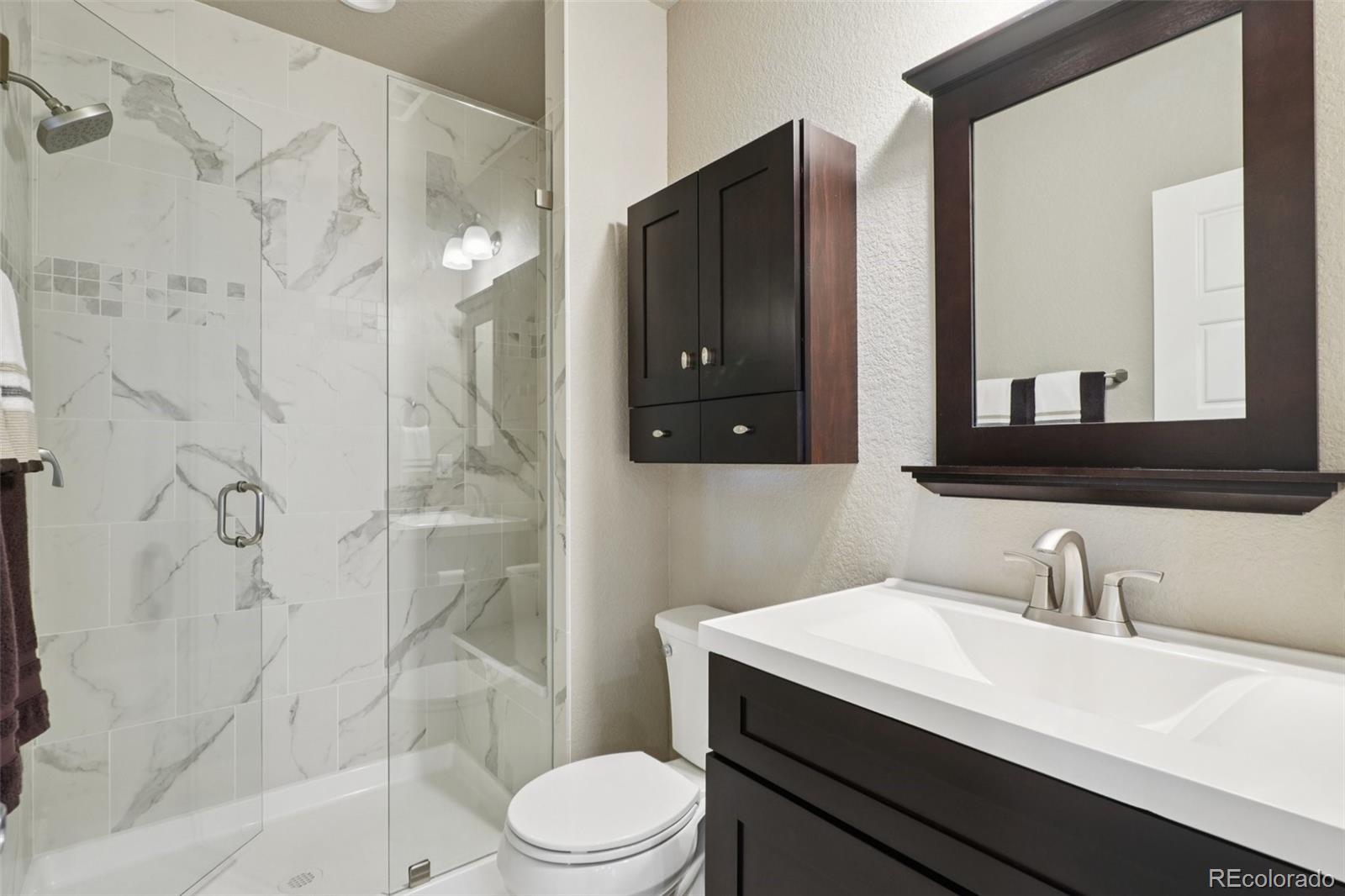 4438 Sidewinder Loop