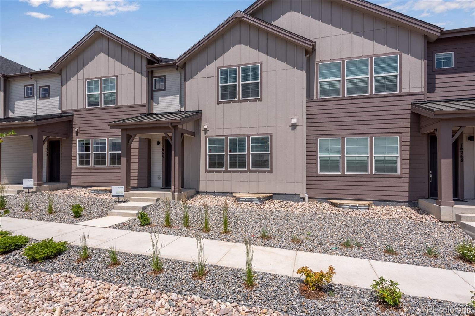 16772 W 93rd Place