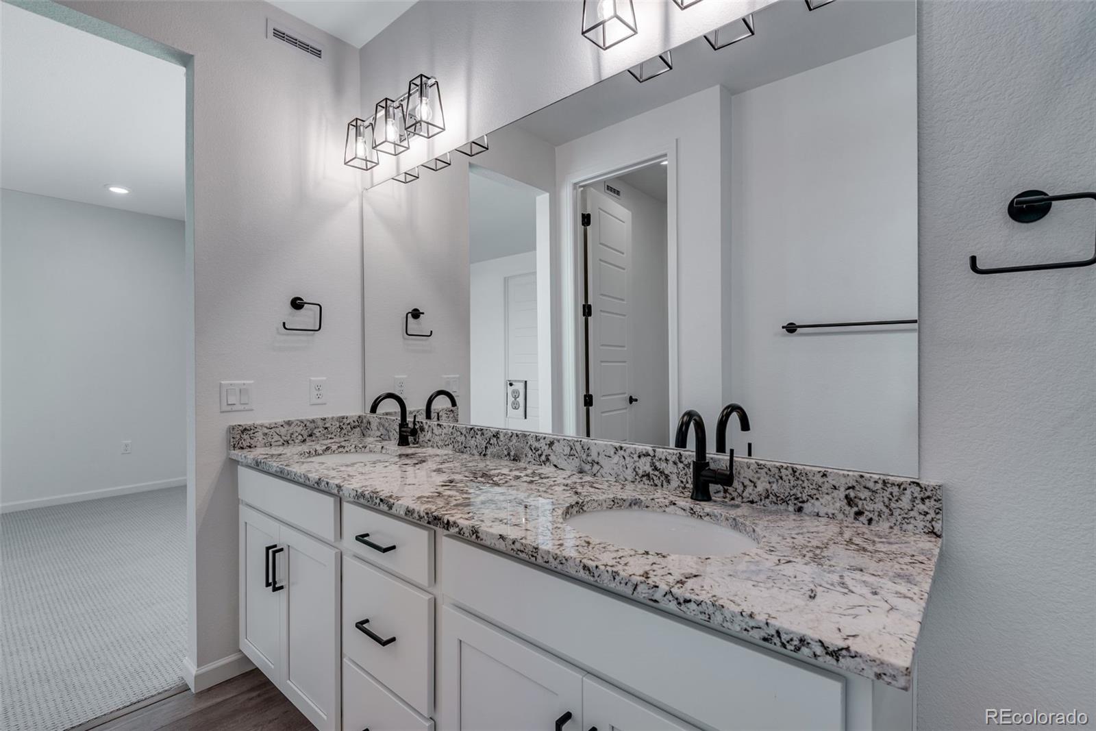16772 W 93rd Place